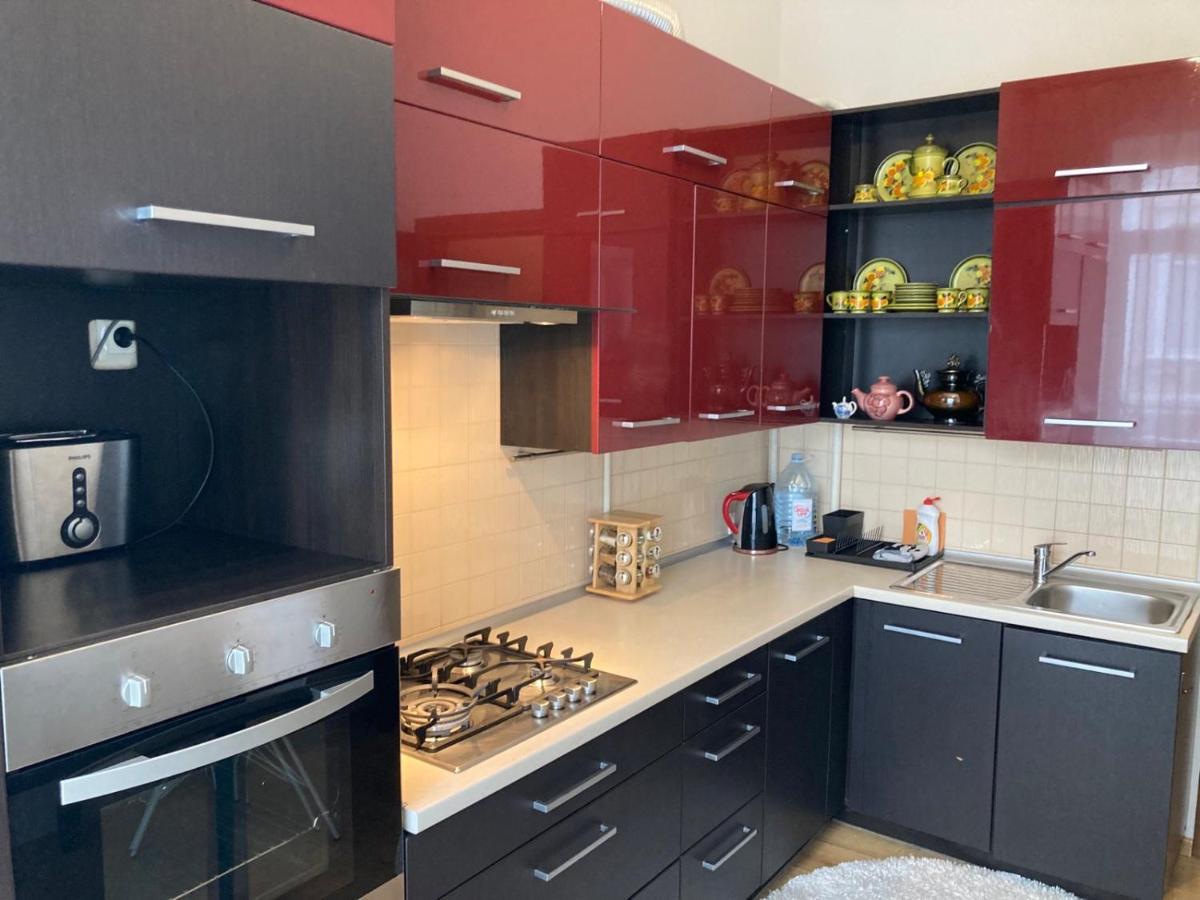 Квартира В Центрі Тернополя Ternopil Extérieur photo