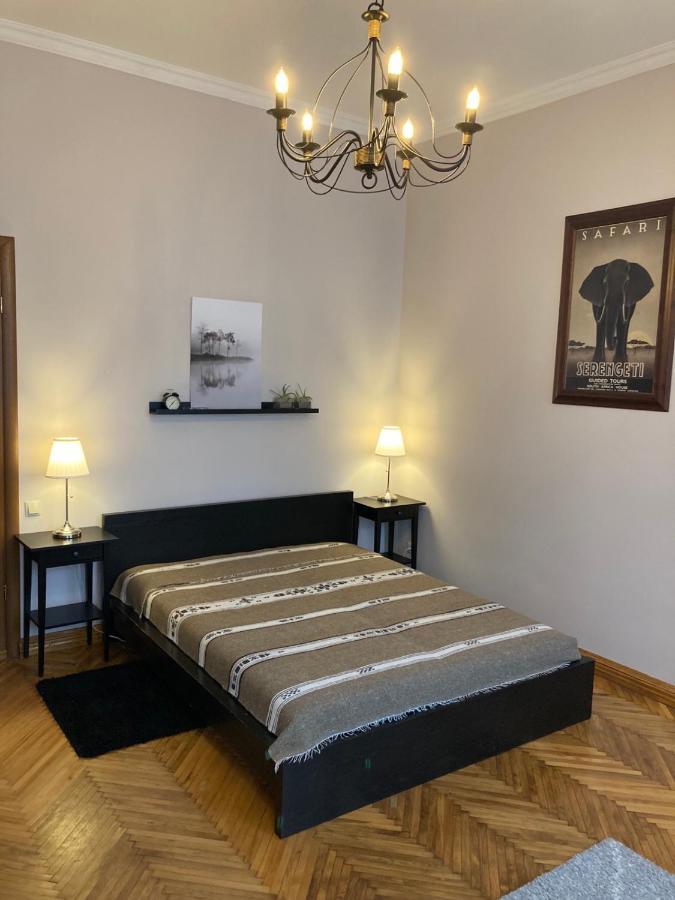 Квартира В Центрі Тернополя Ternopil Extérieur photo